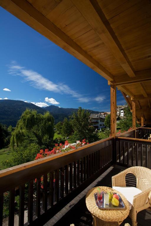 Albergo Bellaria Карано Екстериор снимка