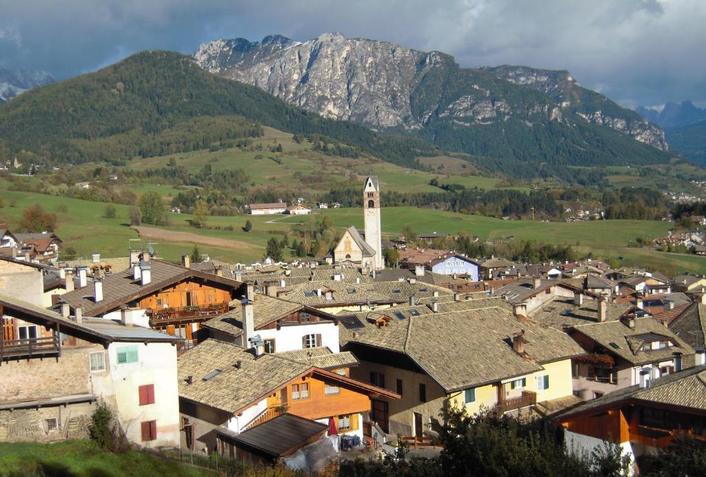 Albergo Bellaria Карано Екстериор снимка